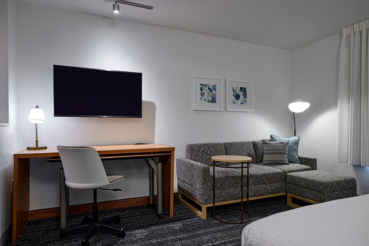 Towneplace Suites Медфорд Екстериор снимка