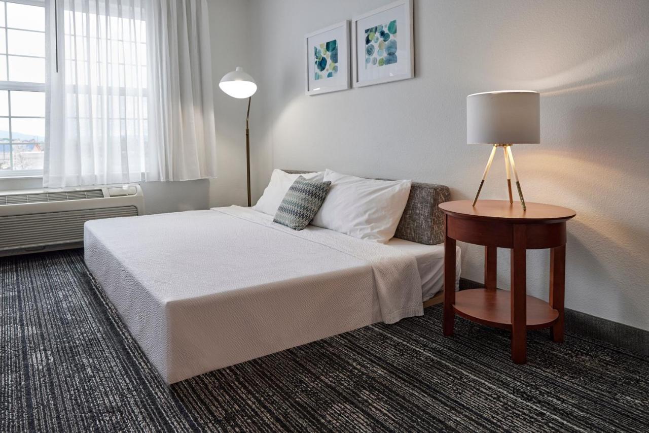 Towneplace Suites Медфорд Екстериор снимка