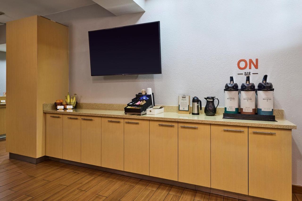 Towneplace Suites Медфорд Екстериор снимка
