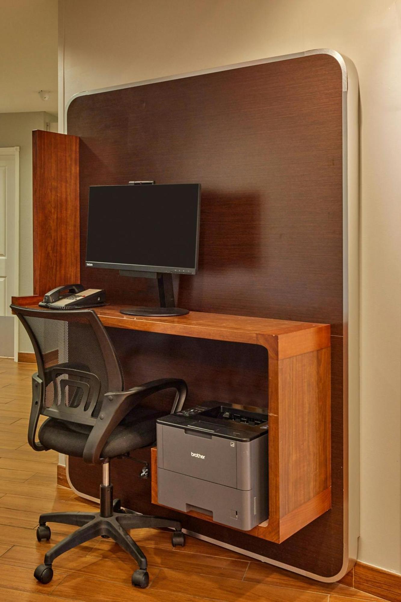 Towneplace Suites Медфорд Екстериор снимка