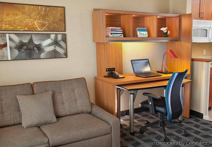 Towneplace Suites Медфорд Екстериор снимка